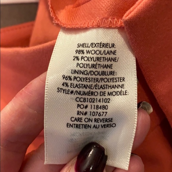 Alice + Olivia wool blend pants in Scarlet - Picture 5 of 6